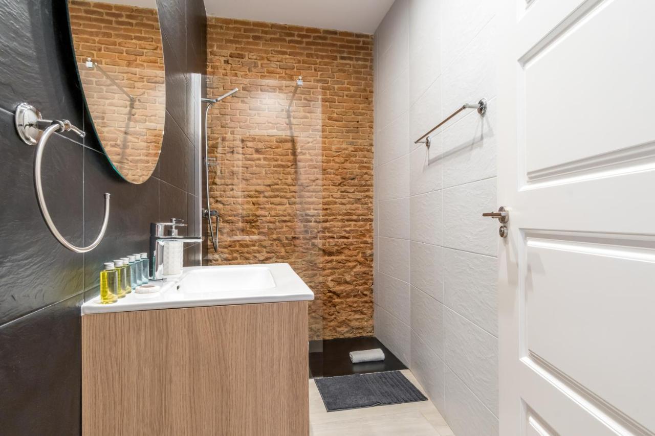 2 Habitaciones 2 Banos- Moderno Y Acogedor - Imperial Madrid Luaran gambar